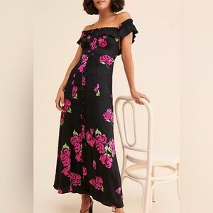 EUC FREE PEOPLE
she’s a dream  black maxi dress.